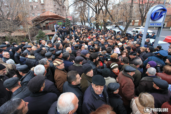 Նաիրիտցիները այսօր էլ բողոքի ակցիա են անում