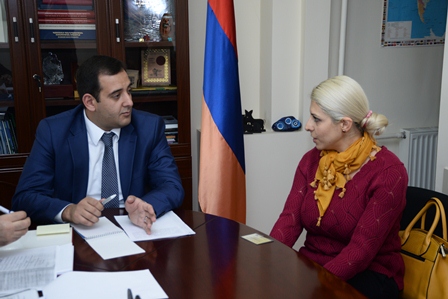 Քննարկվել  են Գյումրու կենդանաբանական այգու կենդանիների խնդիրները