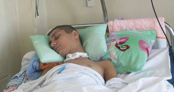 Քառօրյա պատերազմում ողնուղեղի  վիրավորում ստացած Ռուբենին մի քանի ժամով տուն են տարել՝ մահճակալով