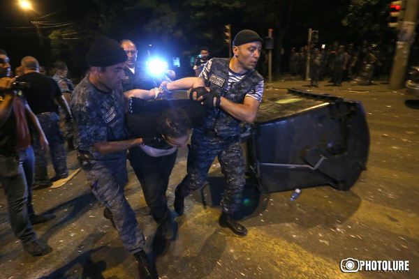 The 5th day people gather in support of group of armed men who has attacked the police station in Erebuni District