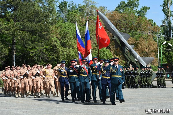 Հարցին՝ «ինչո՞ւ հենց հիմա Ռուսաստանն ու Հայաստանը որոշեցին պայմանագրային հենքի վրա միավորել ՀՕՊ համակարգերն ու զորախմբերը», փորձագետները տալիս են բավական պարզ պատասխան. «Հայկական ժամանակ»