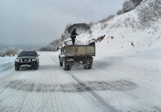 Հանրապետության որոշ ավտոճանապարհներին ձյուն է տեղում