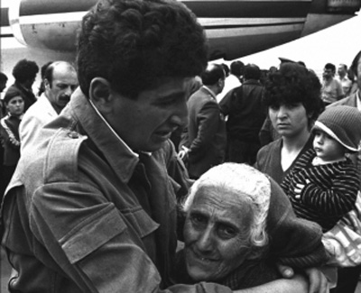 Բաքվի հայ համայնքը սումգայիթյան հակահայկական ջարդերից հետո,  մինչեւ 1990թ. հունվարը
