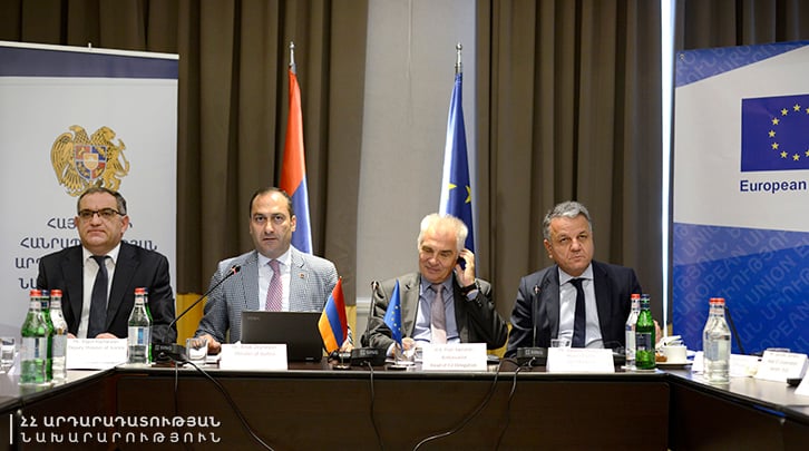 Դեսպան Սվիտալսկին ևս մեկ անգամ շեշտել է, որ Եվրոպական միությունը պատրաստակամ է աջակցելու ՀՀ կառավարությանը՝ արդարադատության ոլորտում բարեփոխումներ իրականացնելու և կոռուպցիայի դեմ պայքարի հարցերում