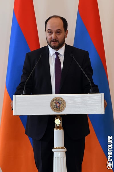 «Գիտությունը կոմայի մեջ է». ԿԳՆ-ն անարձագանք է թողել երիտասարդ գիտնականների նամակը. «Փաստ»