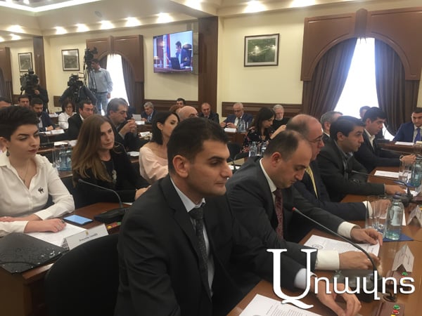 Փոխքաղաքապետերը նշանակվեցին. Նրանք բոլորն էլ բանակում ծառայել են