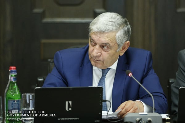 «Ովքեր ունեն, այսպես ասած, ռեյտինգ, հիմա էլ ունեն, մայիսին էլ ունեն, հուլիսին էլ ունեն, ոչինչ չի փոխվելու». Ֆելիքս Ցոլակյան