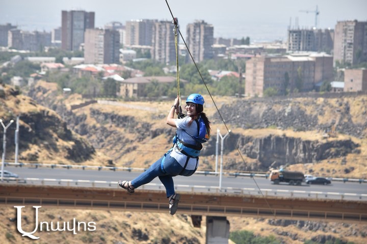 Մայրաքաղաքում գործող Yerevan Ziplines Airlines-ը շատ առումներով միակն է աշխարհում եւ տարածաշրջանում