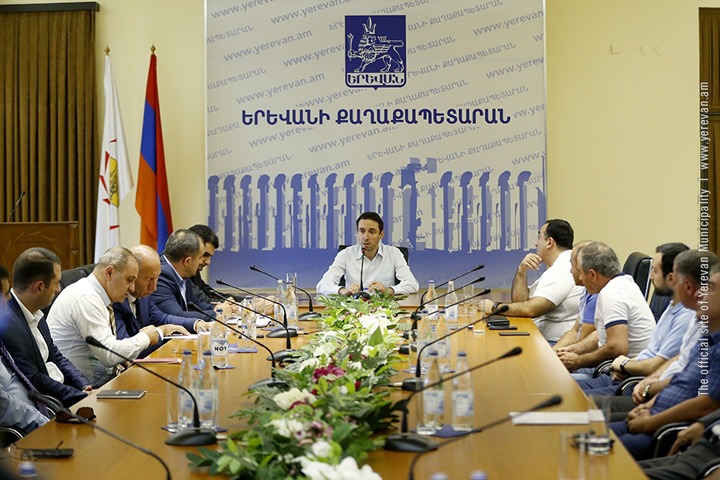 Քաղաքապետը ուղևորափոխադրող ընկերություններին առաջարկներ է ներկայացրել