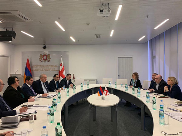 Օրակարգում են հարևան երկու երկրների միջև էներգետիկ համագործակցության ընթացիկ ծրագրերի իրականացումը