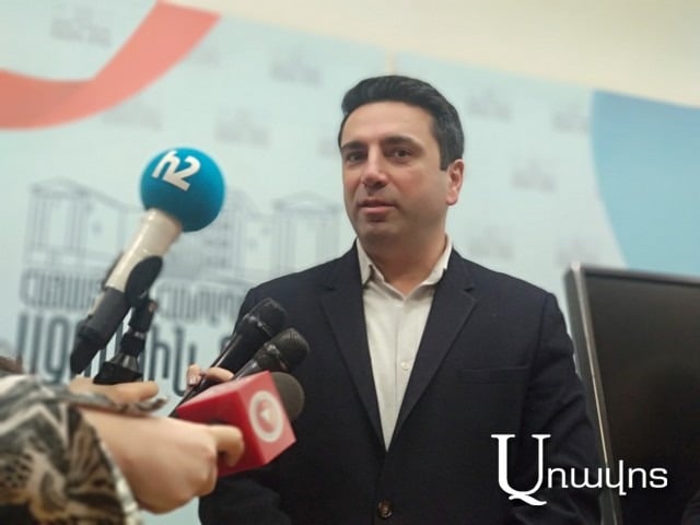 «Դա այն մարդ չէ՞ր, որ ասում էր՝ «ի՞նչ պտի անեմ, պտի ծեծեմ». Ալեն Սիմոնյանը՝ Ռուբեն Հայրապետյանին