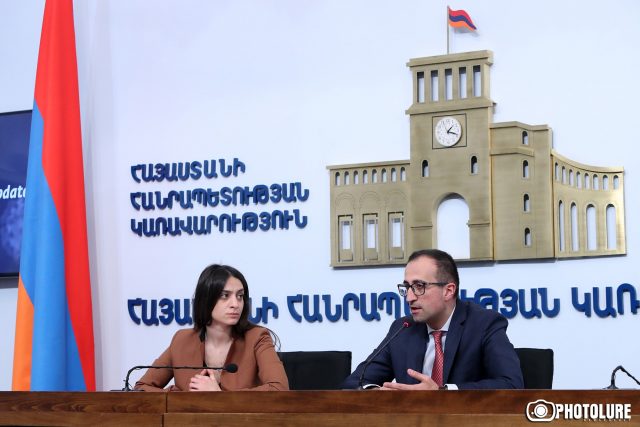 Արսեն Թորոսյանը մանրամասնում է, թե ինչ դեղամիջոցով են բուժում կորոնավիրուսով հիվանդներին