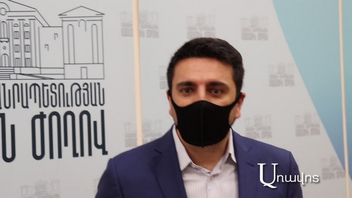 «Եթե Հրայր Թովմասյանը հնարավորություն ունենա իմ հարցազրույցի ժամանակ այստեղ լույսը անջատի, որ չկարողանամ հարցազրույց տամ, ինքը դա կանի». Ալեն Սիմոնյան