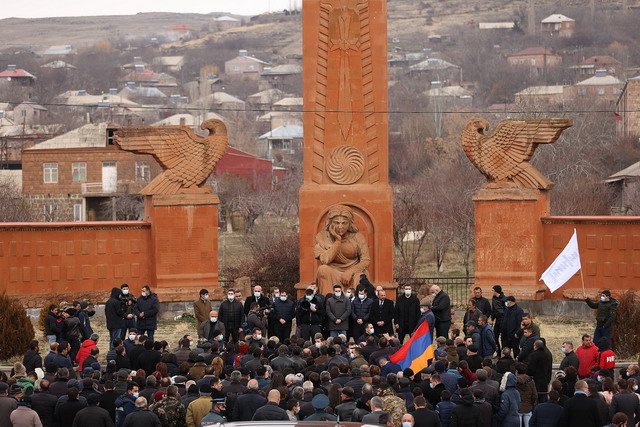 «Ժողովուրդը» եւ մեծամասնությունը