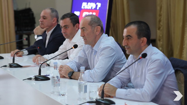 «Մեղրին հանձնողն այս իշխանությունն է». Ռոբերտ Քոչարյան