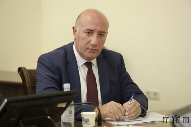 «Ես վստահում եմ ԶՈՒ-ի տեղեկատվությանը»․ Պաշտպանության փոխնախարարը՝ ՄԻՊ-ին հերքելու մասին