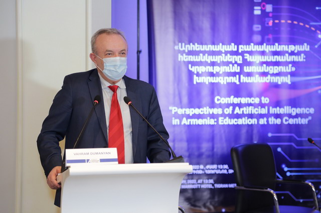 «Հաջողության բանալին թվային գրագիտությունն է». ԿԳՄՍ նախարար