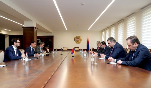 Սուրեն Պապիկյանը և ՆԱՏՕ-ի գլխավոր քարտուղարի հատուկ ներկայացուցիչը քննարկել են տարածաշրջանային անվտանգությանն առնչվող հարցեր