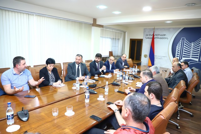 Պտուղ-բանջարեղեն մթերող ընկերությունների հետ քննարկվել են ընթացիկ տարվա մթերումների կազմակերպմանն առնչվող հարցեր