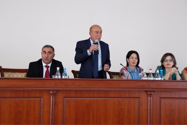 Ավագ դասարաններում անհատական դասացուցակ կլինի. օգոստոսյան խորհրդակցություն Գեղարքունիքի մարզում