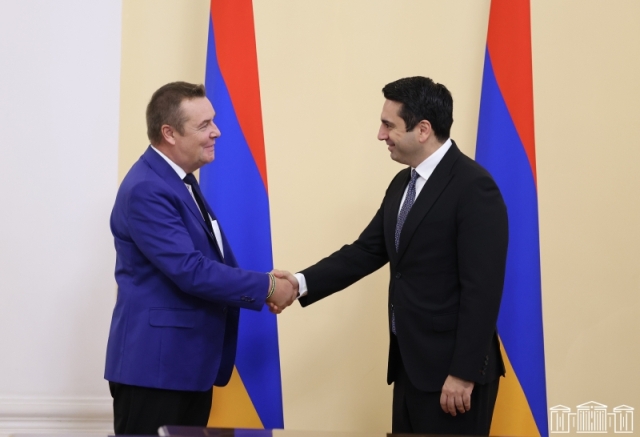 Ալեն Սիմոնյանը վստահություն է հայտնել, որ բելգիացի գործընկերները կրկին ձայն կբարձրացնեն՝ դատապարտելու Հայաստանի դեմ Ադրբեջանի սանձազերծած ագրեսիան