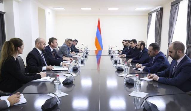 Արարատ Միրզոյանն ընդունել է ԵՄ տեխնիկական գնահատման առաքելության անդամներին