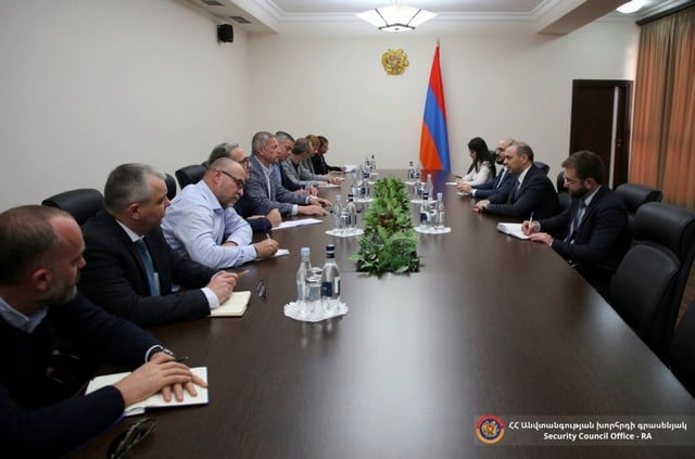 Արմեն Գրիգորյանն ընդունել է ԵԱՀԿ կարիքների գնահատման առաքելության անդամներին