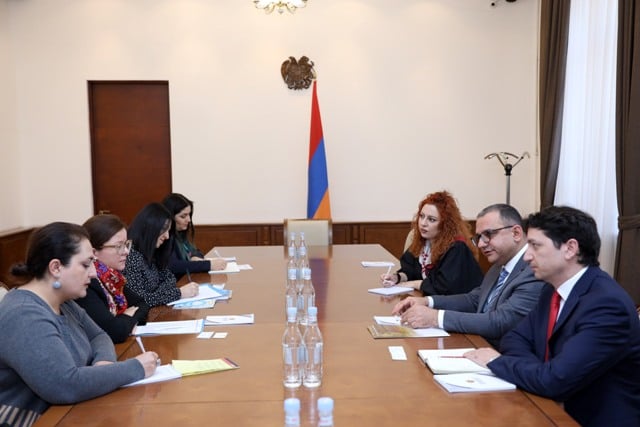 ՅՈՒՆԻՍԵՖ-ի ներկայացուցիչը կարեւորել է ՀՀ կառավարության պատրաստակամությունը՝ երեխաներին ուղղված հանրային ծախսերի և բյուջետային հատկացումների հարցում