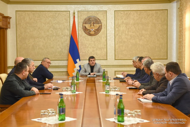 Քննարկվել է Ադրբեջանի կողմից Լաչինի միջանցքի շրջափակման հետևանքով հանրապետությունում ստեղծված ռազմաքաղաքական ու հումանիտար իրավիճակը