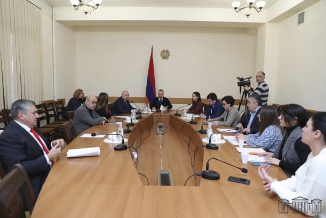 «Քաղաքացիական պայմանագիր» խմբակցությունը ձեռնպահ է քվեարկելու ընդդիմադիր խմբակցության ներկայացրած հայտարարությանը