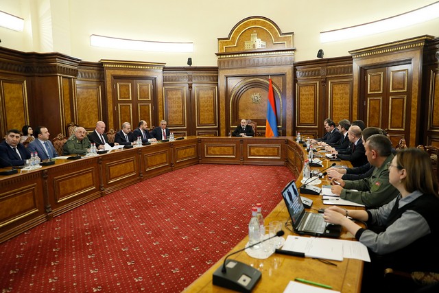 Փաշինյանը հանձնարարել է հարցման արդյունքները փոխանցել ՊՆ-ին՝ վարժանքների հետագա կազմակերպման գործընթացում այն հաշվի առնելու և ներկայացված խնդիրները լուծելու նպատակով