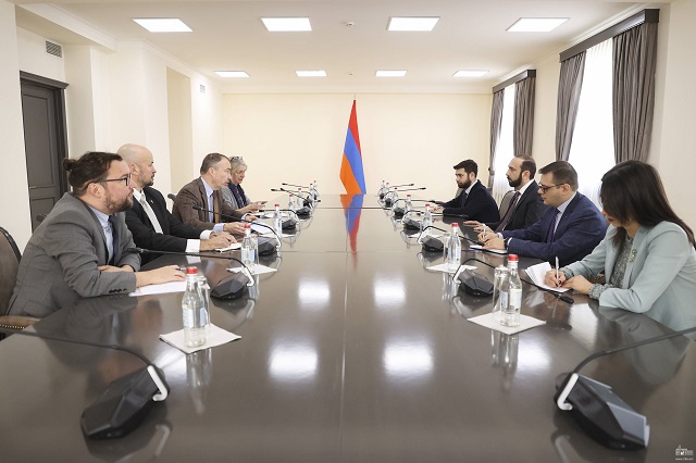 Արարատ Միրզոյանի և Տոյվո Կլաարի հանդիպման ընթացքում անդրադարձ է կատարվել Հայաստան-Ադրբեջան հարաբերությունների կարգավորման գործընթացի վերջին զարգացումներին