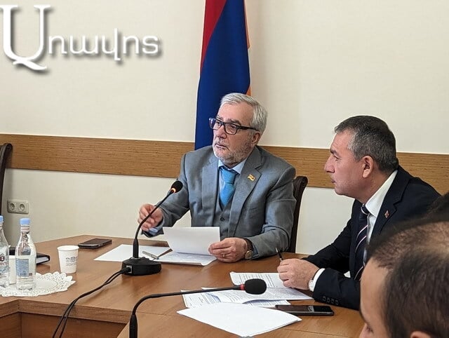 «Լույսի արագությամբ անհետանում են»․ Անդրանիկ Քոչարյանը՝ ընդդիմությանը