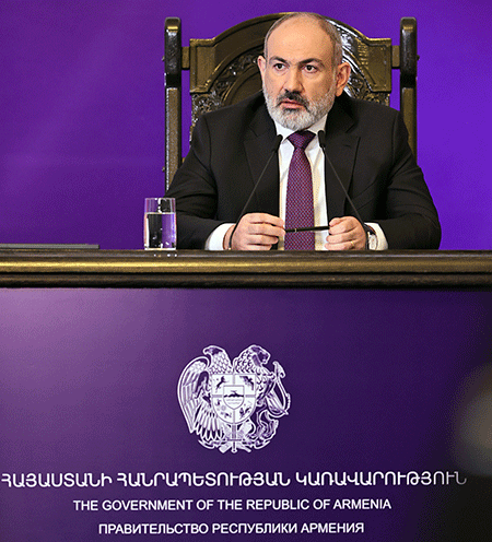 «Ի՞նչ ասեմ, դառը հարցեր եք բարձրացնում»․ Նիկոլ Փաշինյանը Արցախ չայցելելու մասին