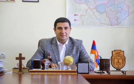 Գյումրին հոգսաշատ քաղաք է և Գյումրու քաղաքապետը ավելի կարևոր գործեր ունի. Վ.Սամսոնյան