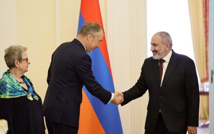 Փաշինյանը և Կլաարը քննարկել են Բրյուսելում և Քիշնևում տեղի ունեցած հանդիպումներին ձեռք բերված պայմանավորվածությունների կատարման ընթացքը