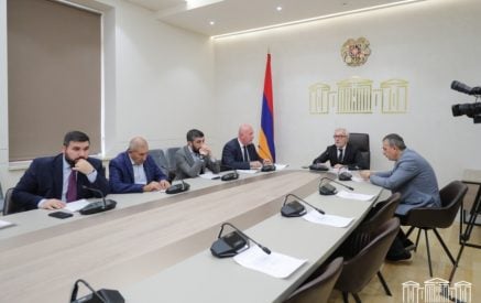 Օրենքի նախագծով նախատեսվում է վնասի հատուցում ստանալու իրավունք ունեցող անձանց շարքում լրացնել նաև զինվորական պաշտոնի նշանակված զինվորական ծառայության մեջ չգտնվող անձանց