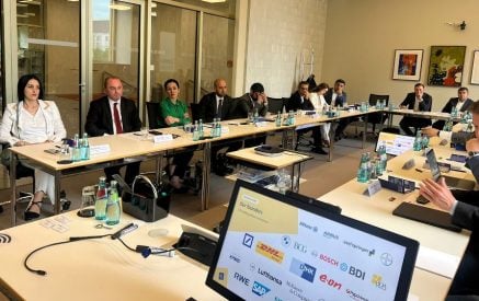 ESMT Berlin-ում քննարկվել է Հայաստանում բիզնես վարչարարության մագիստրոսական կրթական ծրագրի իրականացման հնարավորությունը