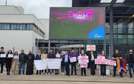 «Միայն հայերին վերաբերող խնդիր չէ». գերմանացի իրավապաշտպանները COP29-ին նախորդող Բոննի կոնֆերանսի մասնակիցներին կոչ են անում Բաքվից պահանջել ազատ արձակել հայ բանտարկյալներին