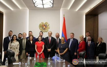 Արմեն Գրիգորյանը և «Save Armenia» հուդայա-քրիստոնեական միության անդամները քննարկել են ՀՀ-ԱՄՆ հարաբերությունների օրակարգի մի շարք հարցեր