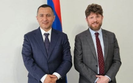 Դեսպան Օլիվիե Դըկոտինյին և մարզպետ Ռոբերտ Ղուկասյանն ամփոփել են համագործակցությանն առնչվող հարցեր